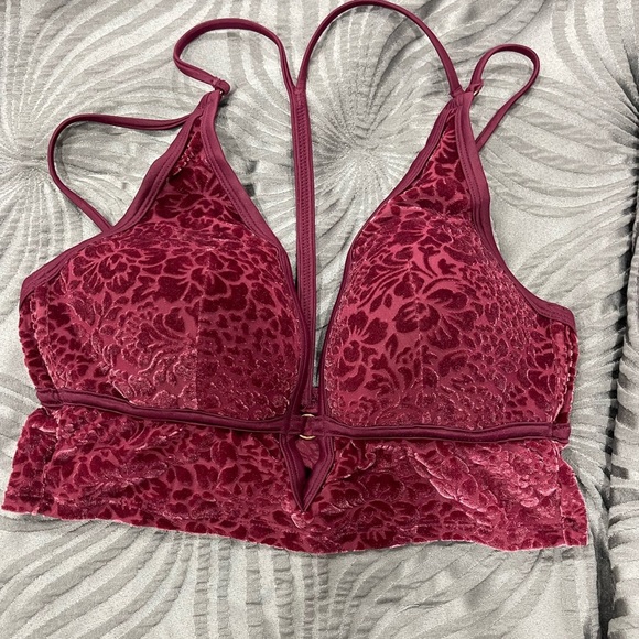 Victoria secret use once size M - Picture 1 of 3